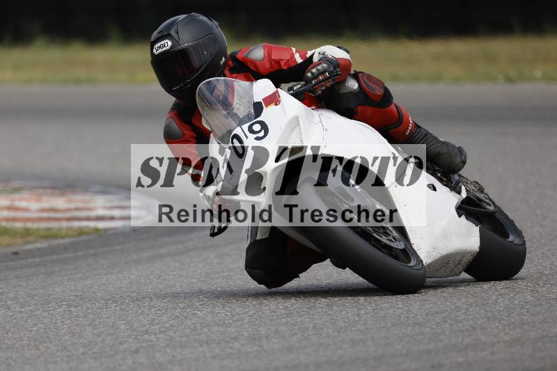 /18 05.06.2026  TZ Motorsport ADR/Gruppe rot/109